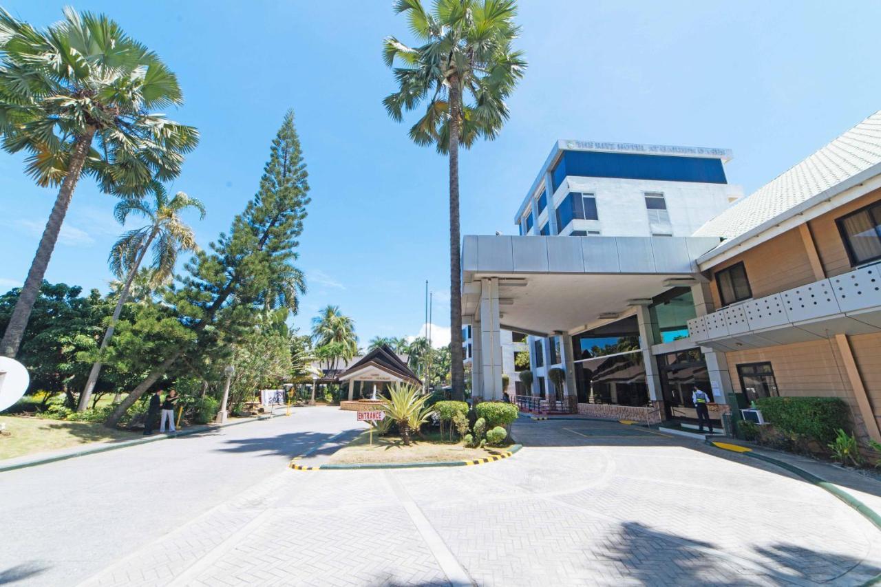 Reddoorz Premium @ The Ritz Garden Oases Hotel Davao Exterior photo