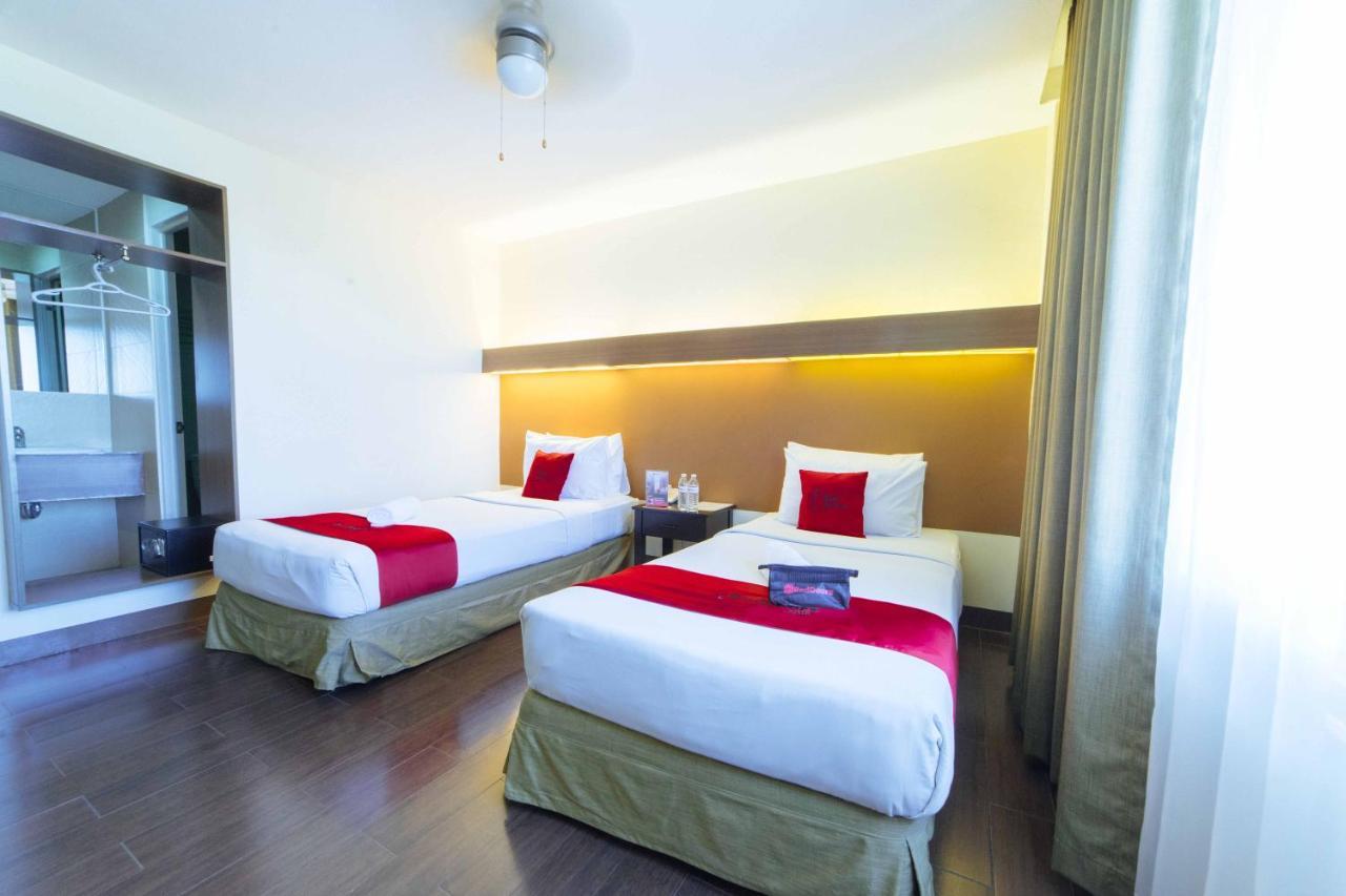 Reddoorz Premium @ The Ritz Garden Oases Hotel Davao Exterior photo